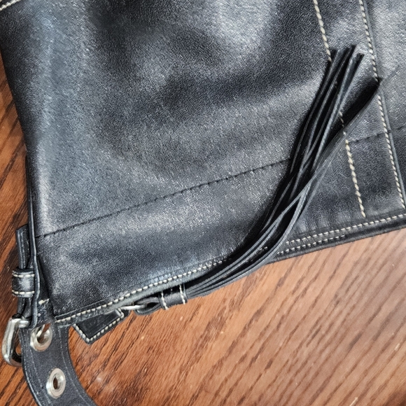 Coach Black Leather Shoulder Bag - Picture 2 of 8